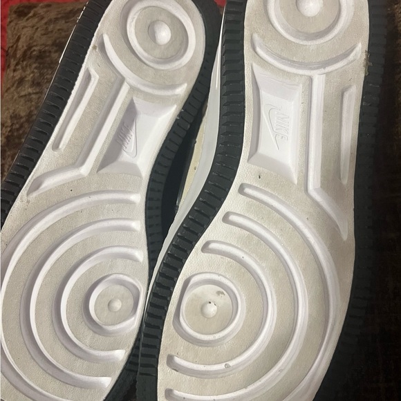 Suede Nike AF1 Sneakers - Picture 5 of 7